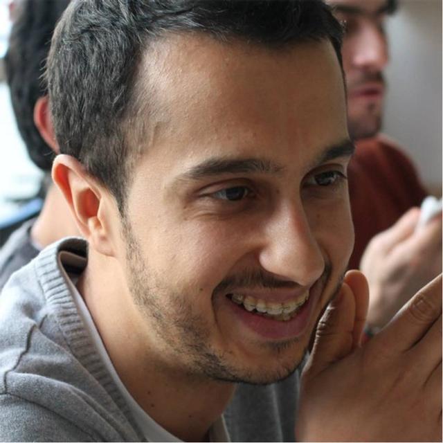 Profile photo of Hugo Franca, Senior Product Designer